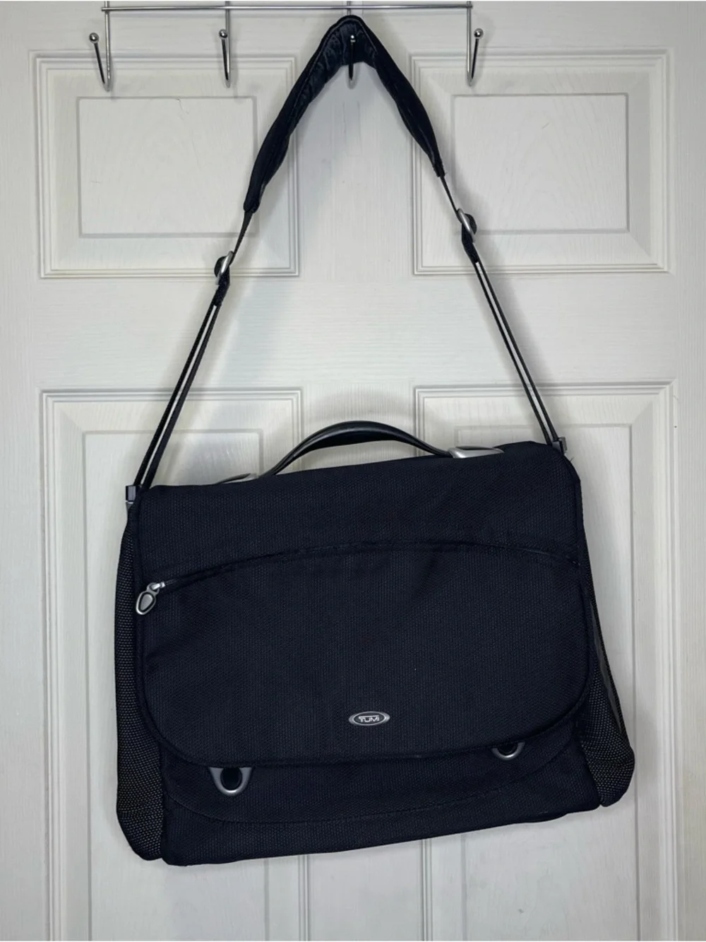 Tumi T3 Flip Flap Brief Laptop Briefcase Messenger Bag